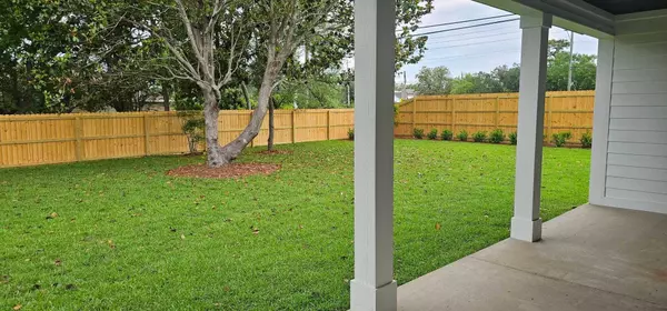 Navarre, FL 32566,1801 Commander Harvey Lane