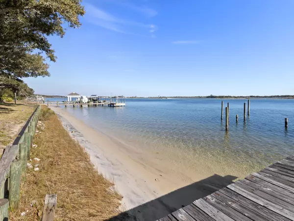 Mary Esther, FL 32569,721 W Miracle Strip Parkway