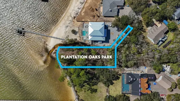 Navarre, FL 32566,2034 Plantation Oaks Drive