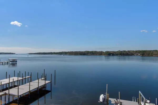 Niceville, FL 32578,309 Bayshore Drive