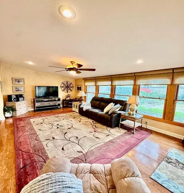 Fort Walton Beach, FL 32547,16 NE Wedgewood Lane