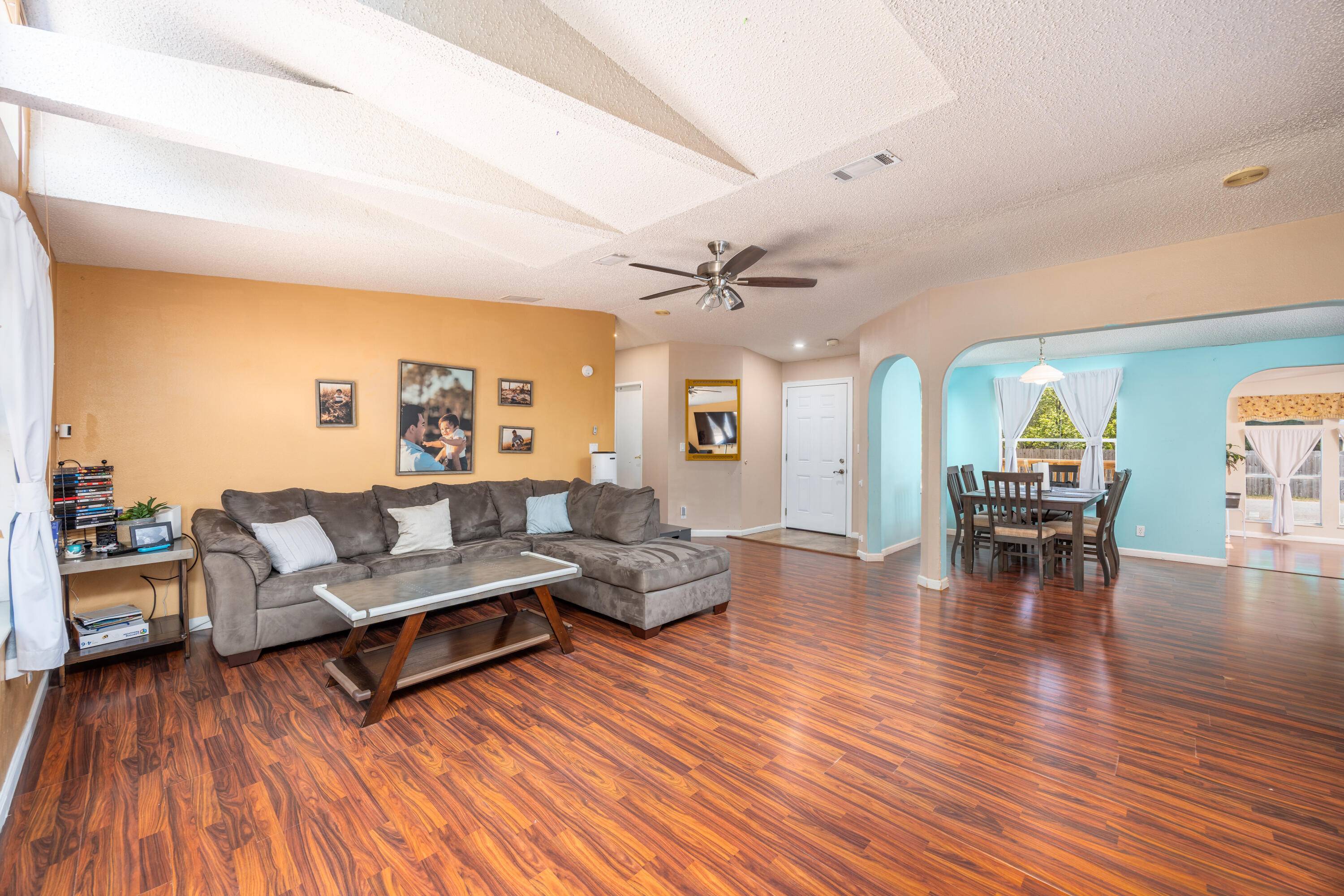 Mary Esther, FL 32569,465 Sara Avenue