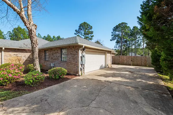 Navarre, FL 32566,7217 Siesta Street