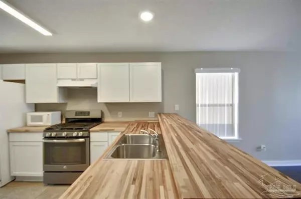 Pensacola, FL 32506,1059 Antigua Circle