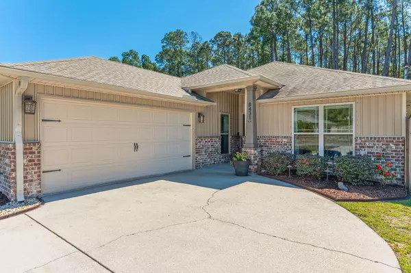 Navarre, FL 32566,8431 Sevilla Street