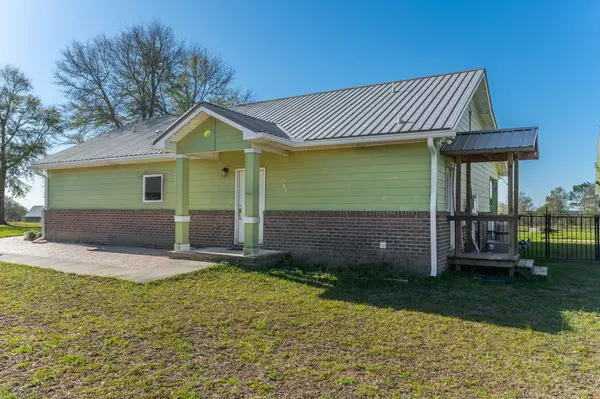 Baker, FL 32531,5026 Leitmann Road