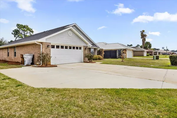 Navarre, FL 32566,2479 Heritage Circle