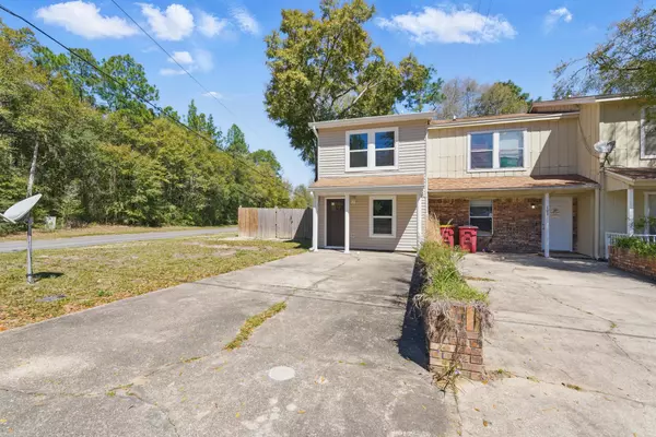 Crestview, FL 32539,101 Hampton Drive