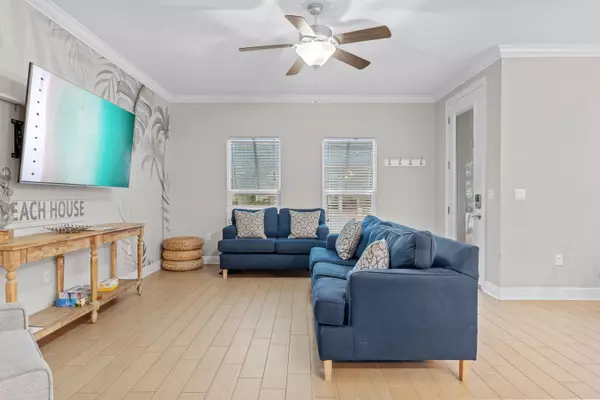 Destin, FL 32541,207 Kono Way