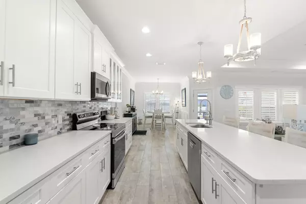 286 N Wells Street, Panama City Beach, FL 32413