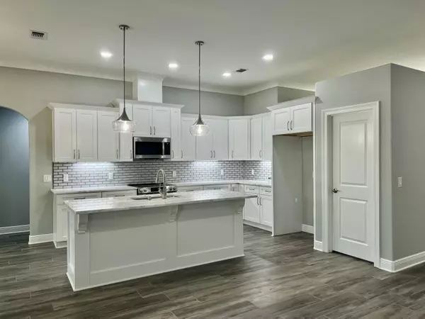 7118 Menton Street, Navarre, FL 32566