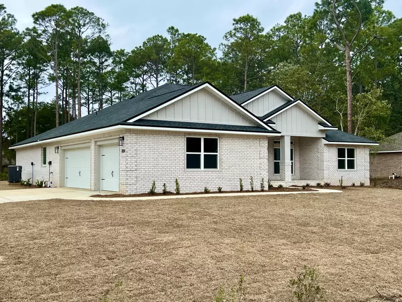 6594 Perch Street, Navarre, FL 32566