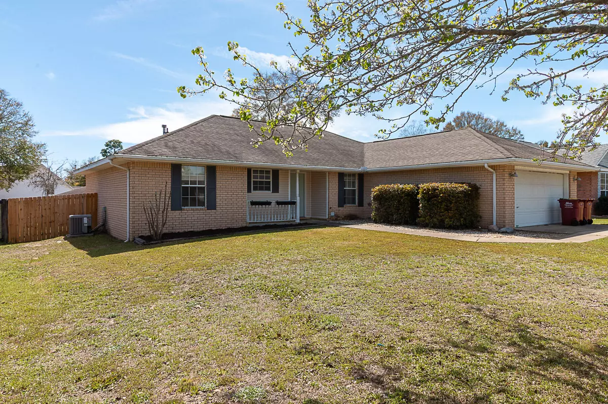 Crestview, FL 32539,513 Risen Star Drive