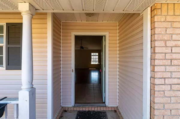 Crestview, FL 32539,513 Risen Star Drive