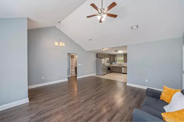 Crestview, FL 32536,321 Apple Drive