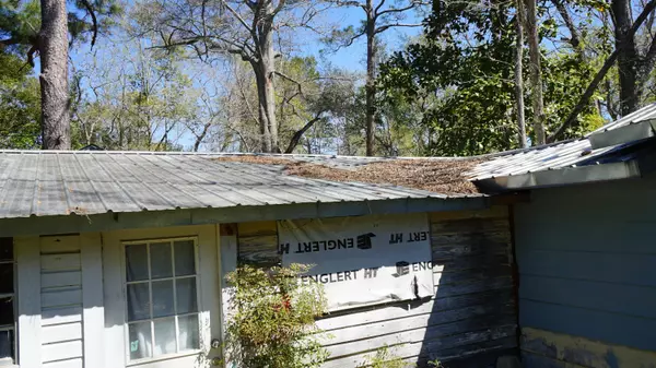 Chipley, FL 32428,529 5 Street