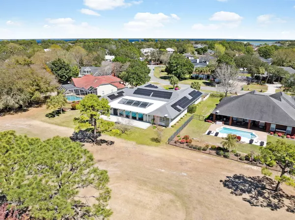 Destin, FL 32541,8 Weekewachee Circle