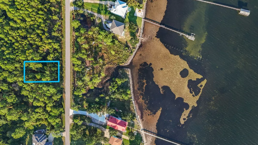 5494 Soundside Drive, Gulf Breeze, FL 32563