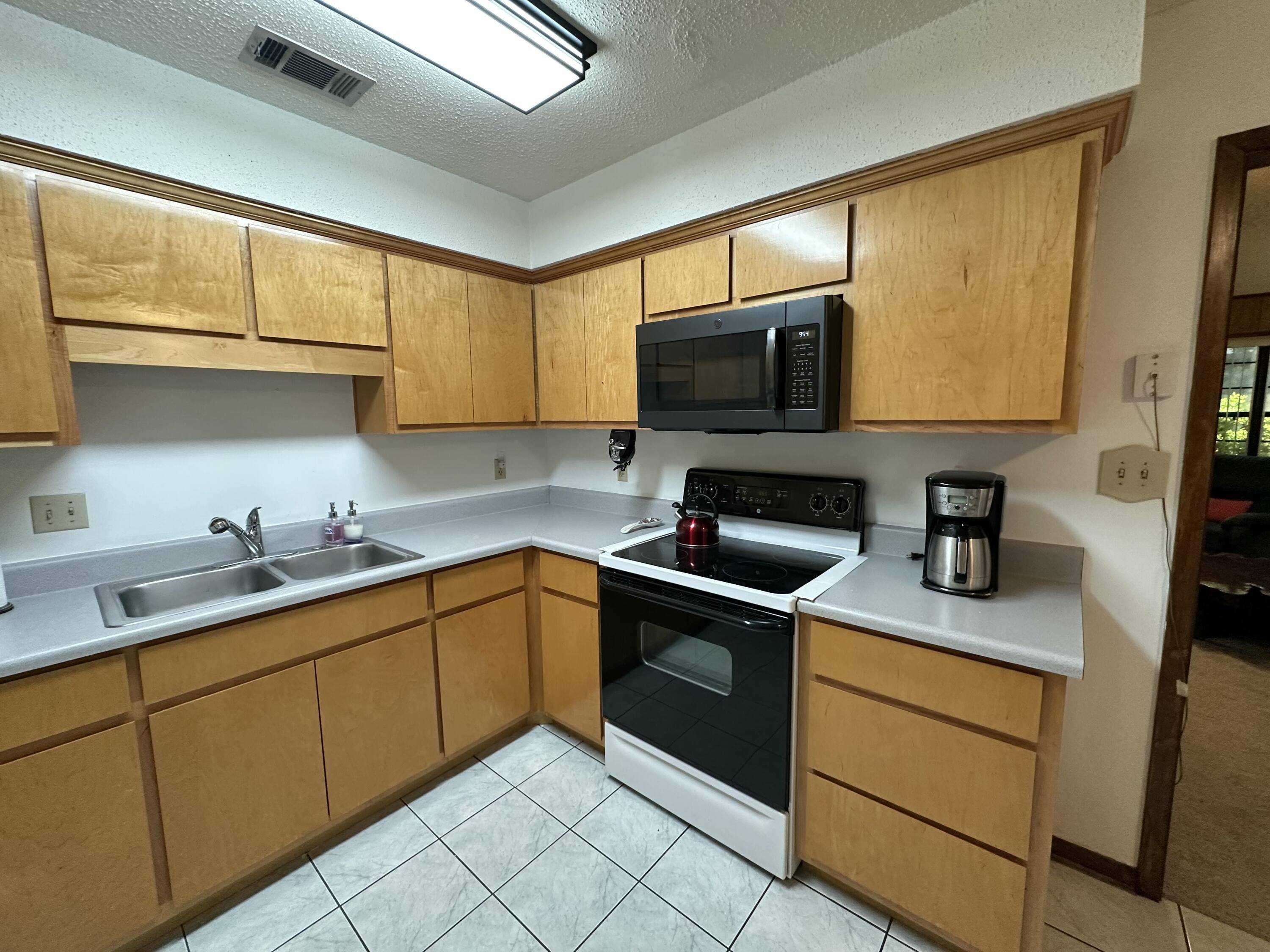 Crestview, FL 32536,101 Campbell Avenue