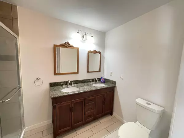 Shalimar, FL 32579,77 7TH Avenue