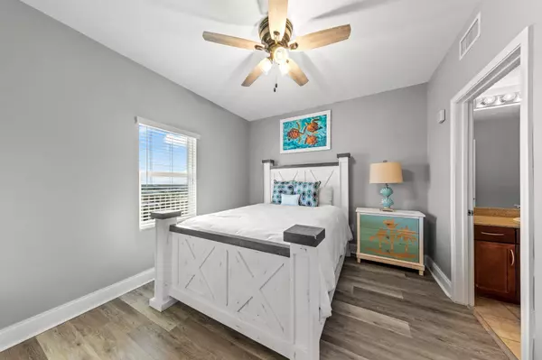 Panama City Beach, FL 32408,9860 S Thomas Drive #UNIT 1018