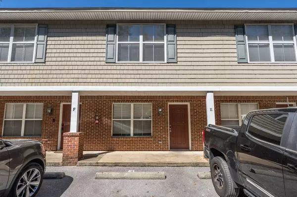 Fort Walton Beach, FL 32547,108 Hawkins Road #E