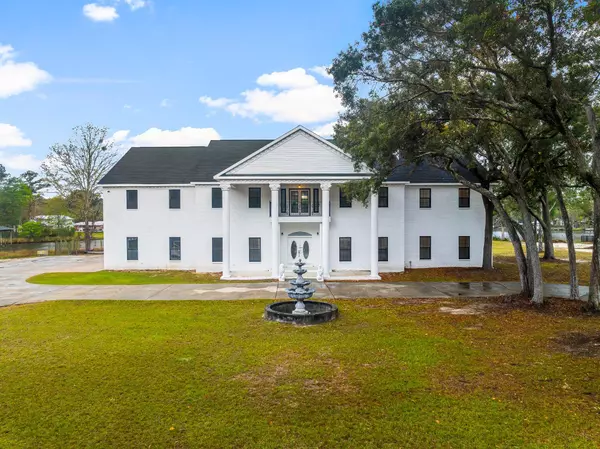 Freeport, FL 32439,680 Mallet Bayou Road