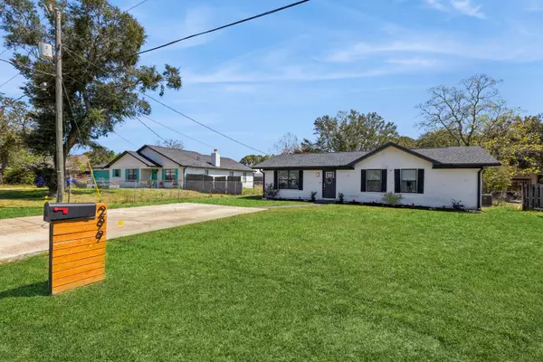 Mary Esther, FL 32569,299 Austin Avenue