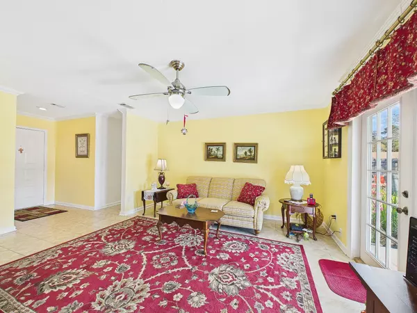 Shalimar, FL 32579,86 Mooring Lane