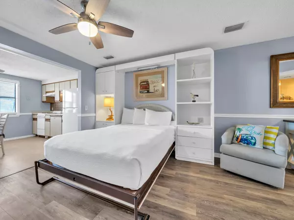 Panama City Beach, FL 32408,8730 Thomas Drive ## 1203C