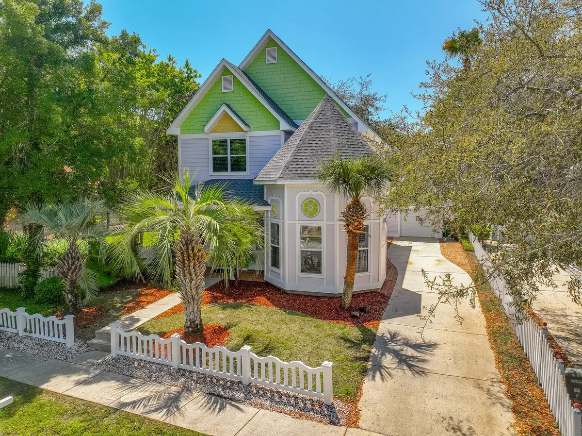 Destin, FL 32541,4586 Woodwind Drive