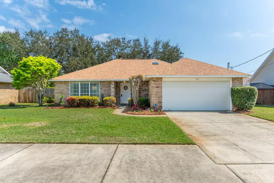 103 Forest Street, Destin, FL 32541