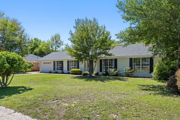 Pensacola, FL 32504,5735 Leesway Boulevard