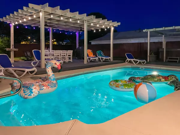 Destin, FL 32541,4421 Luke Avenue