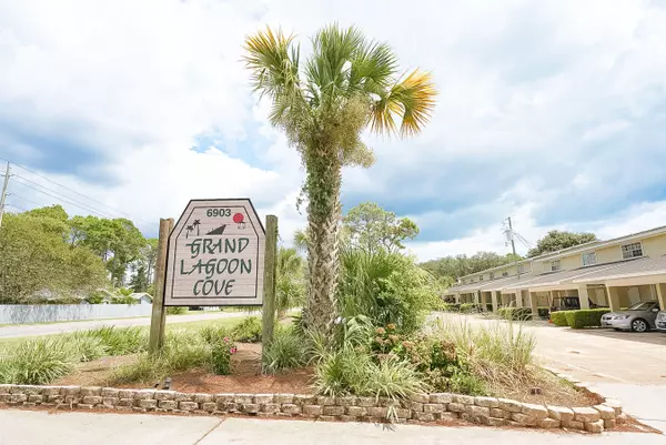 Panama City Beach, FL 32408,6903 N Lagoon Drive  #52