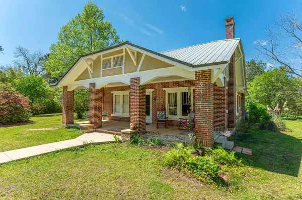 Laurel Hill, FL 32567,8168 N Hwy 85