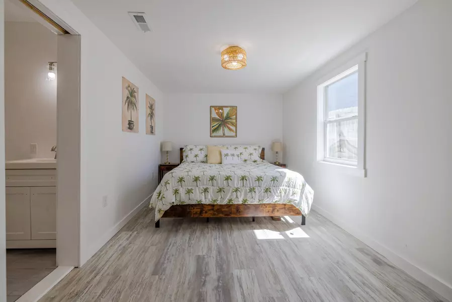 129 Malaga Place, Panama City Beach, FL 32413