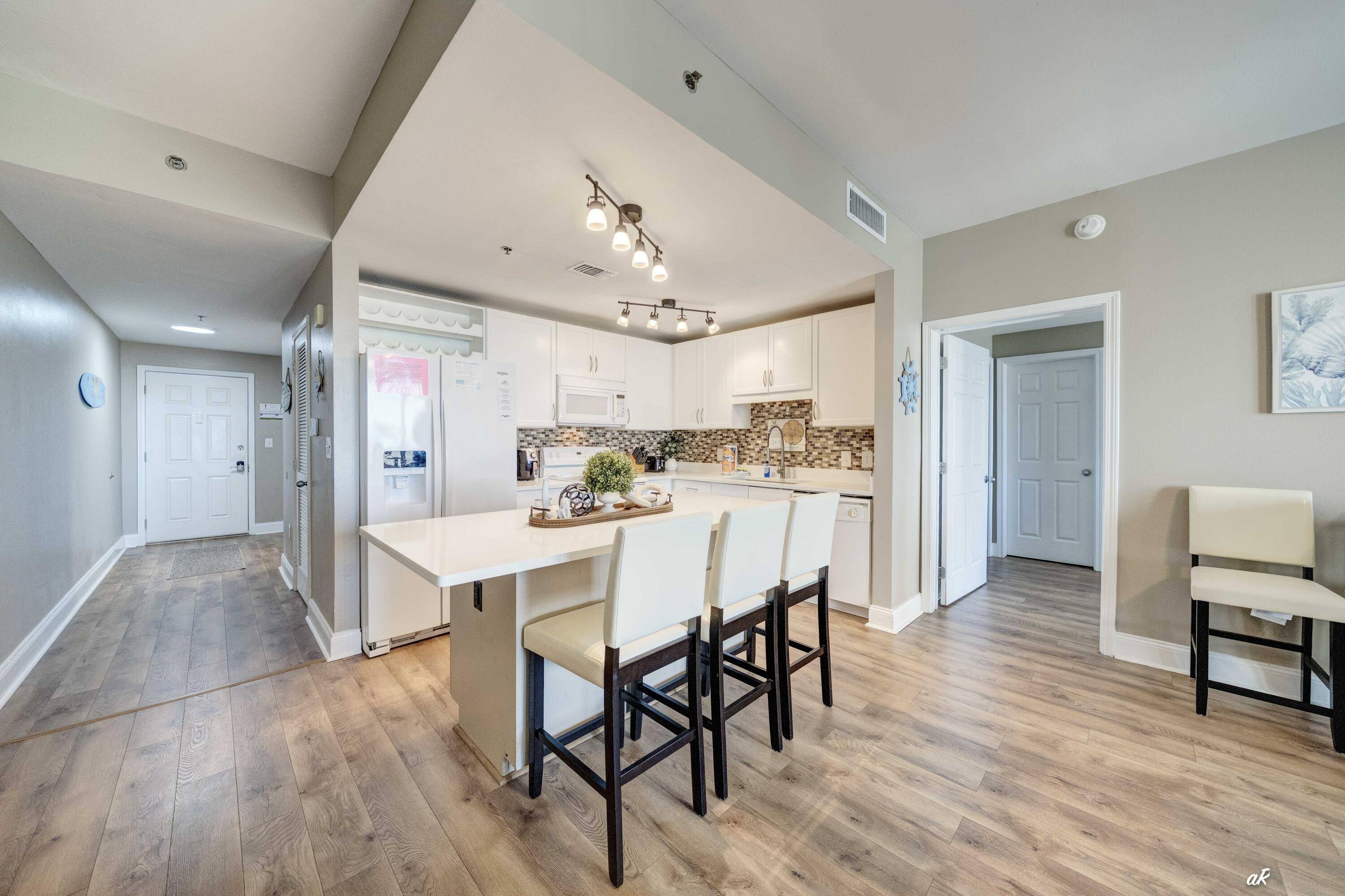 Panama City Beach, FL 32407,9860 S Thomas Drive  #1211