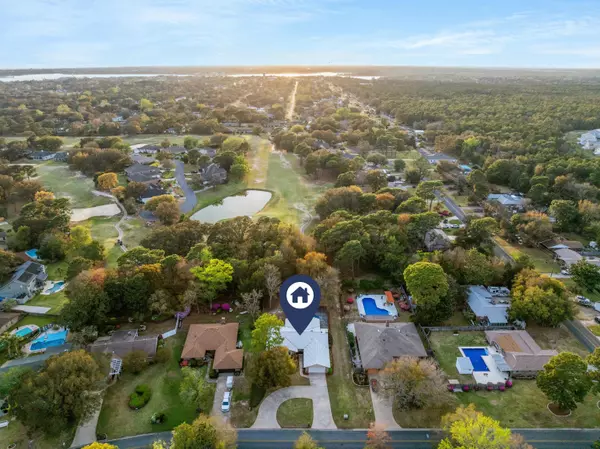 Shalimar, FL 32579,4 Lake Lorraine Circle