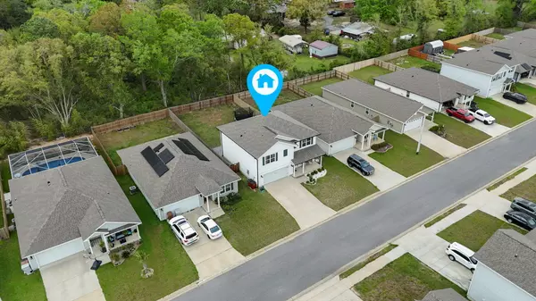 Pace, FL 32571,5297 Peach Drive