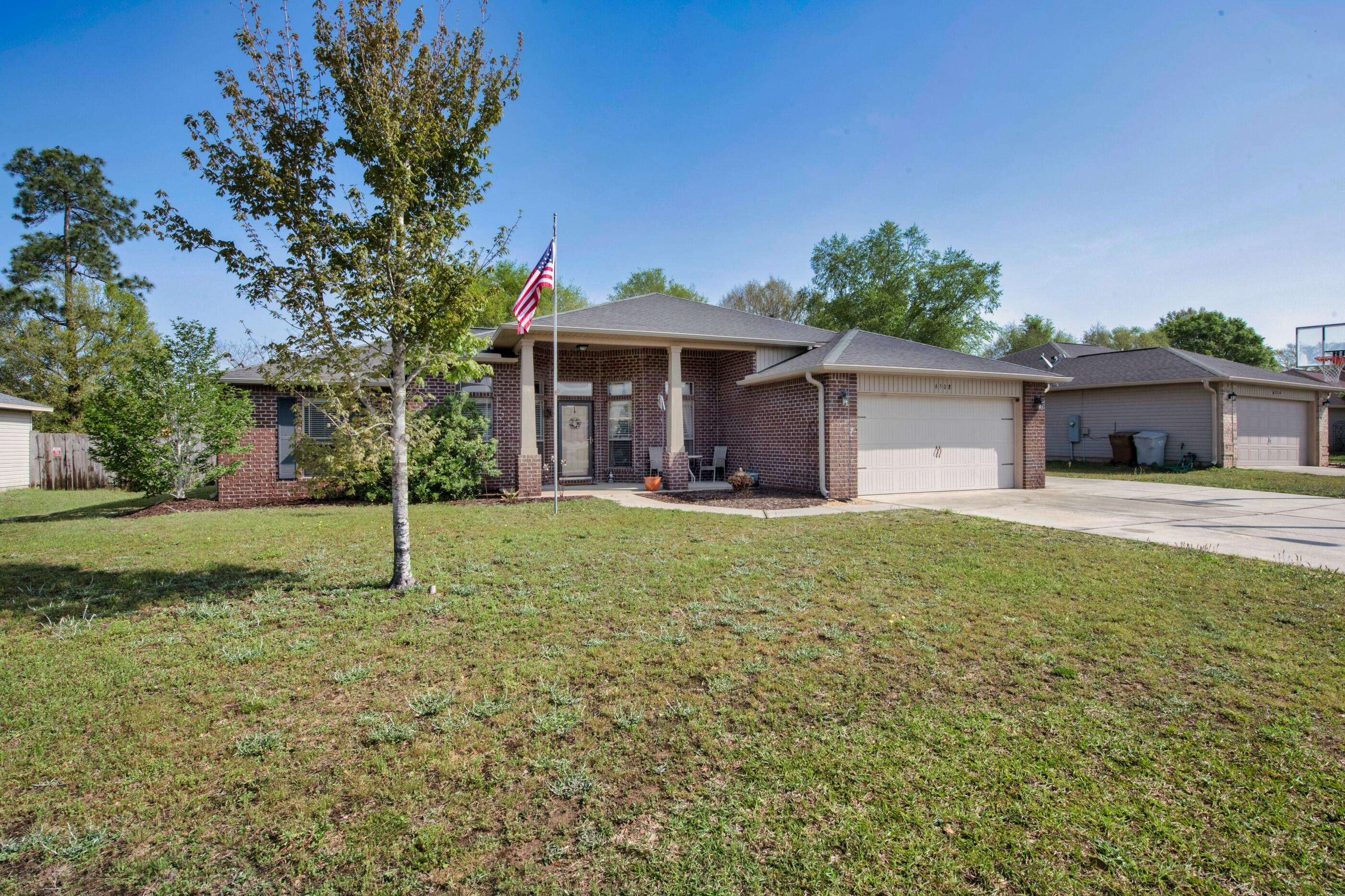 Milton, FL 32570,6508 Fall Street