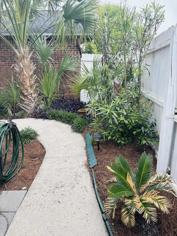 Destin, FL 32541,226 Indian Oaks Drive #226