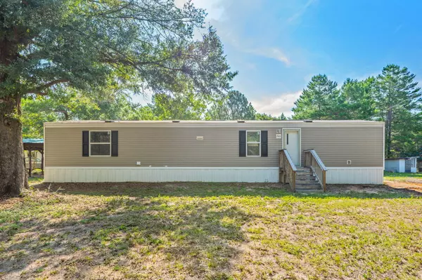Crestview, FL 32539,246 Rainbow Drive