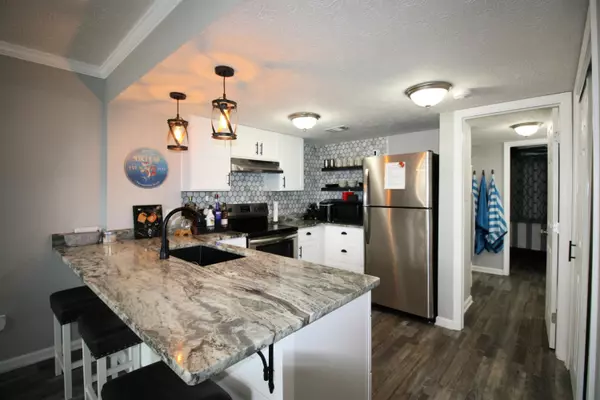3614 Tiki Drive #APT 411, Panama City Beach, FL 32408