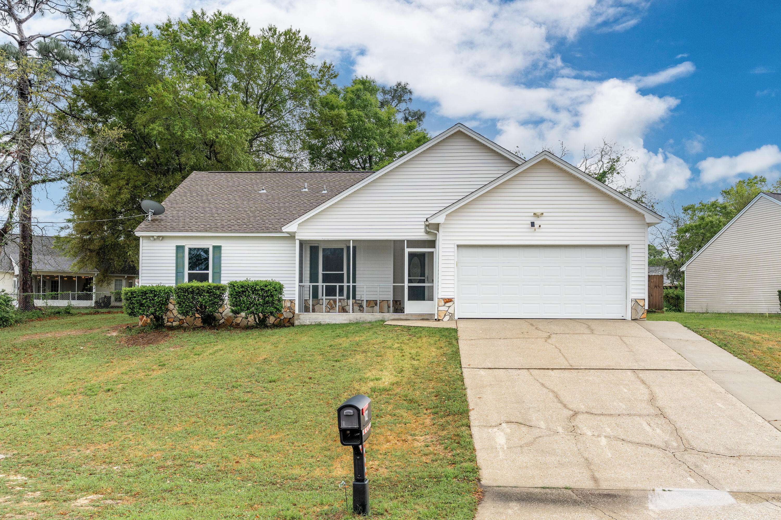 102 Mill Pond Cove, Crestview, FL 32539