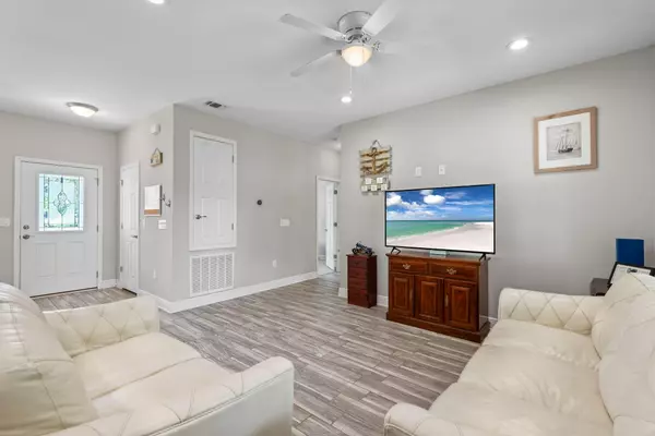 Navarre, FL 32566,8350 Sierra Street