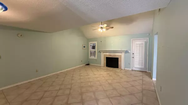 Mary Esther, FL 32569,373 Brookwood Boulevard