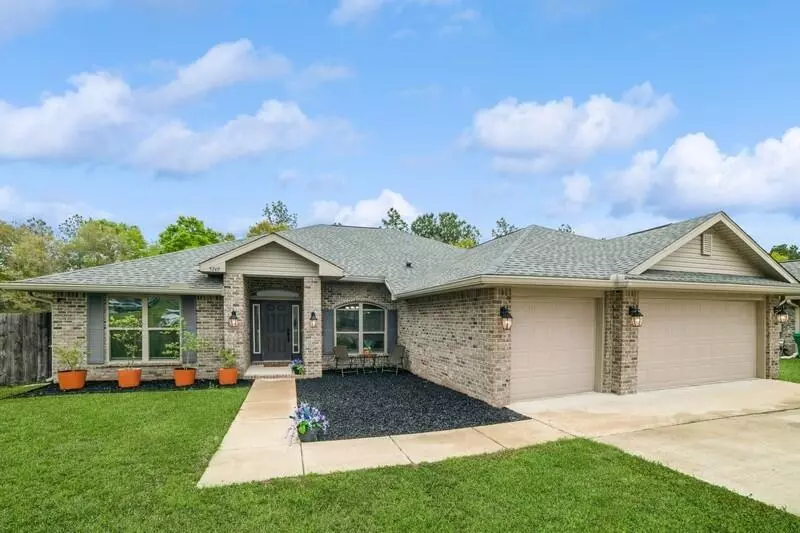 5749 Marigold Loop, Crestview, FL 32539