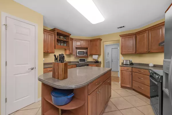 Navarre, FL 32566,1945 Jessica Way