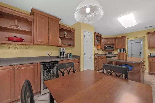 Navarre, FL 32566,1945 Jessica Way